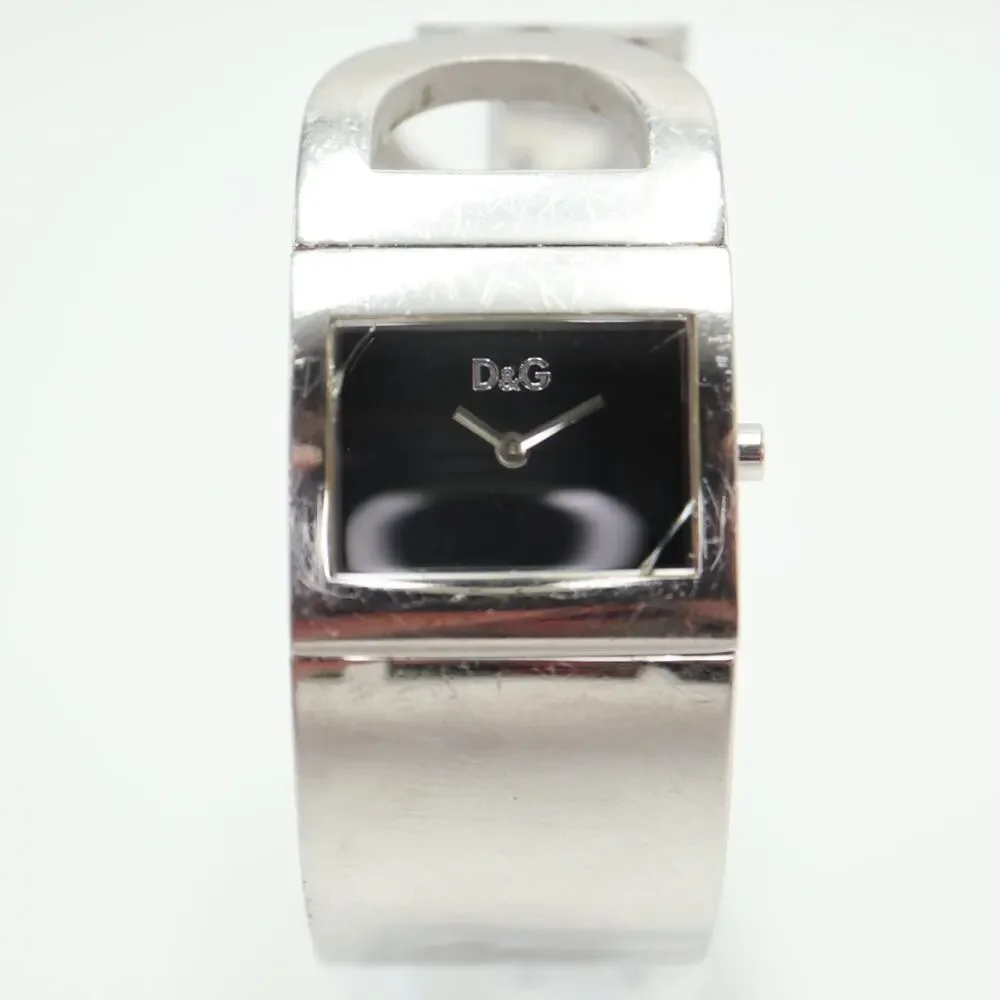 Dolce & Gabbana D&G Forever Ladies Watch 26mm Silver Tone Cuff Bracelet Working